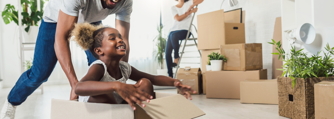 Family unpacking during move